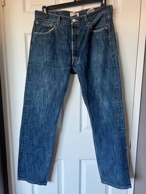 Vintage Classic 501s Levis Jeans. selvedge hem. Size 36X34.